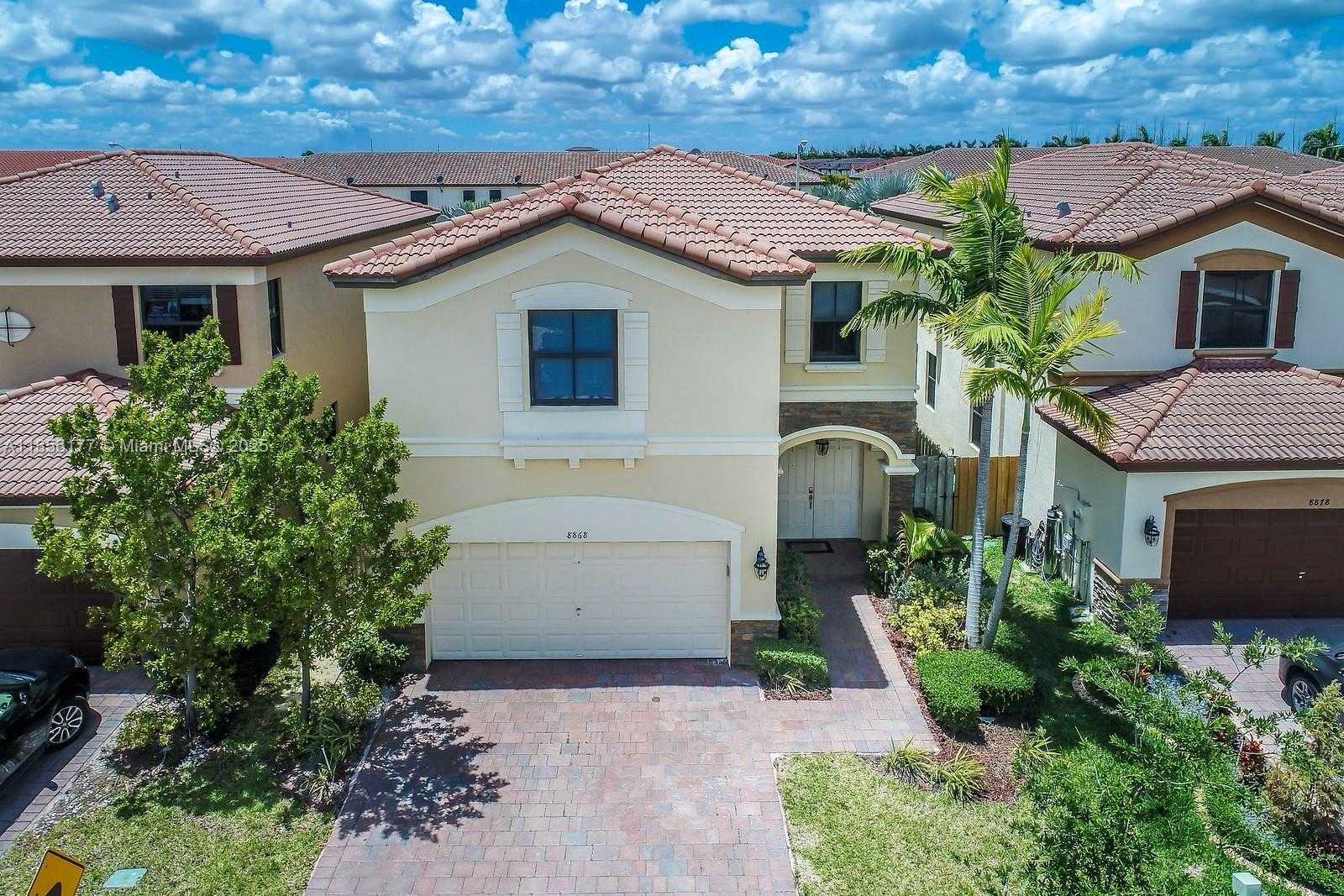 Small Image of 8868 NORTH WEST 101ST PL, Doral Number 13