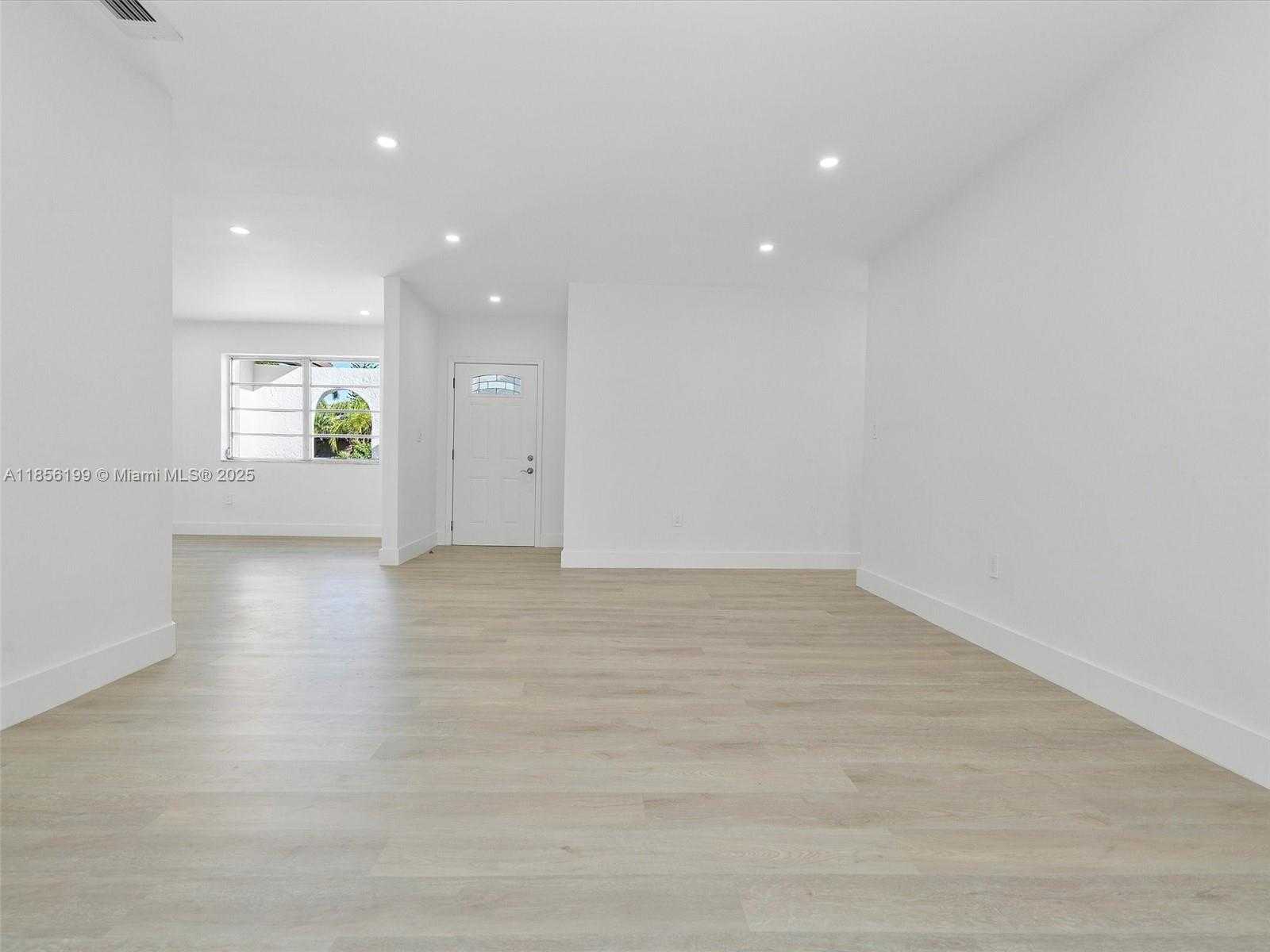 Small Image of 9310 SOUTH WEST 165TH ST, Palmetto Bay Number 12