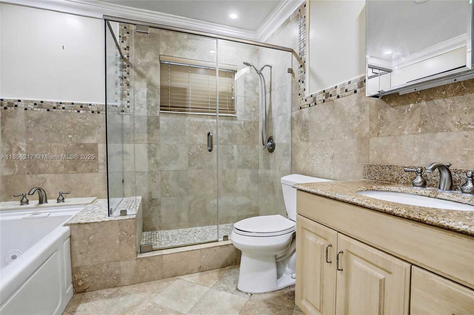 Small Image of 2500 NORTH EAST 209TH TER, Miami Number 29