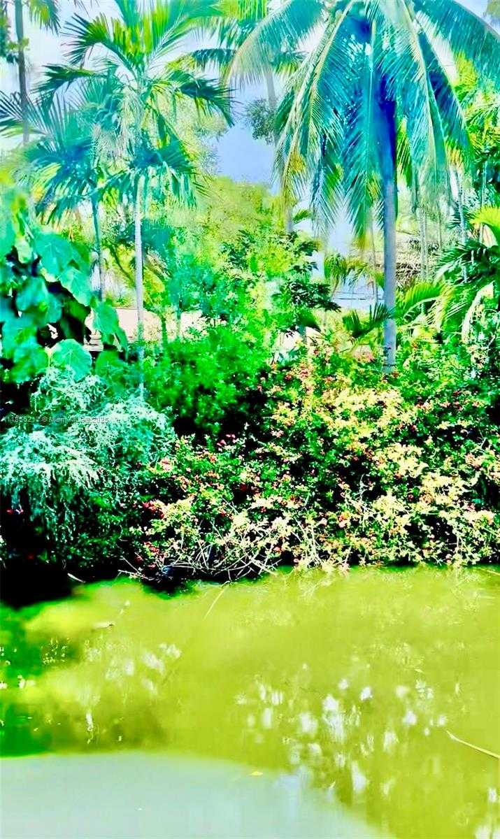 Small Image of 2500 NORTH EAST 209TH TER, Miami Number 45