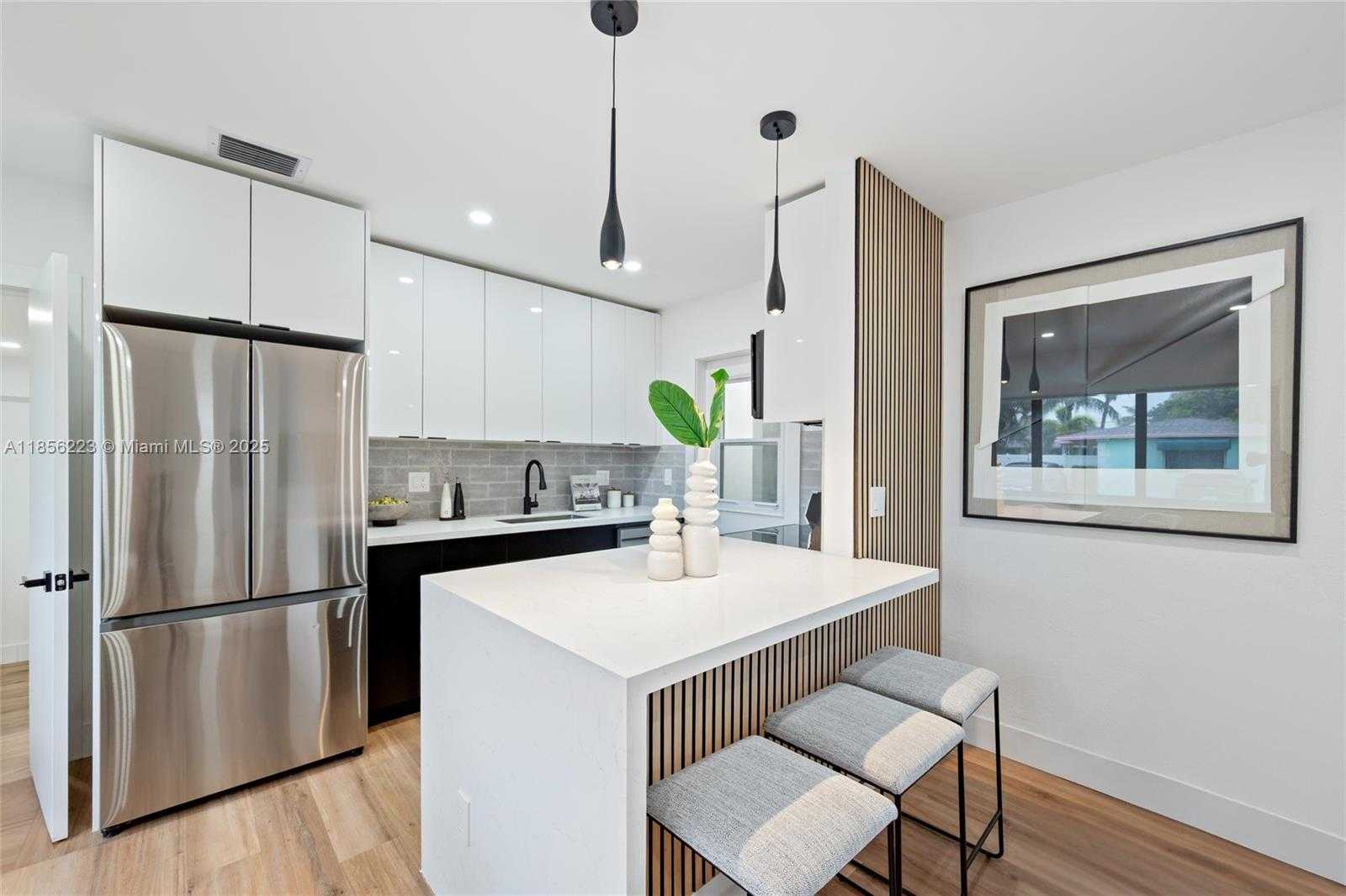 Small Image of 1201 NORTH 16TH AVE, Hollywood Number 6