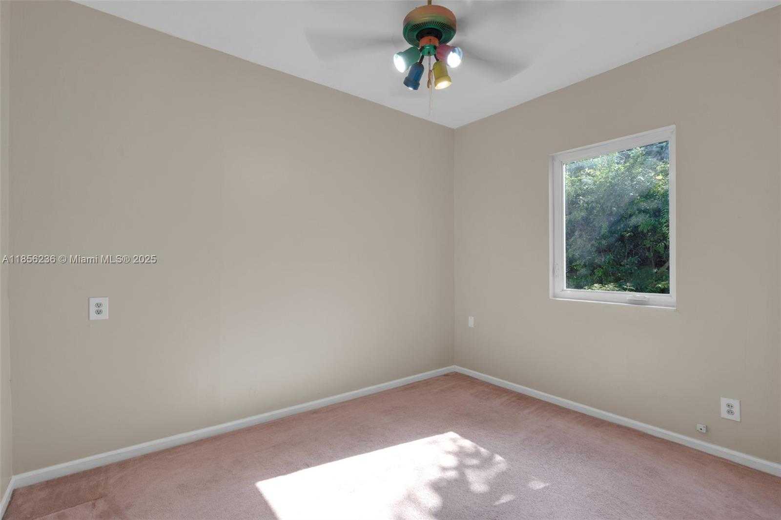 Small Image of 6243 SOUTH WEST 57TH ST, South Miami Number 17
