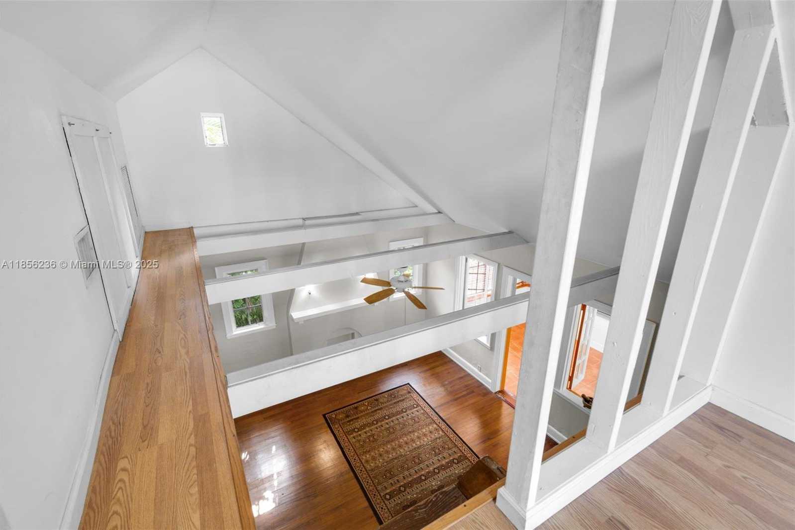 Small Image of 6243 SOUTH WEST 57TH ST, South Miami Number 22