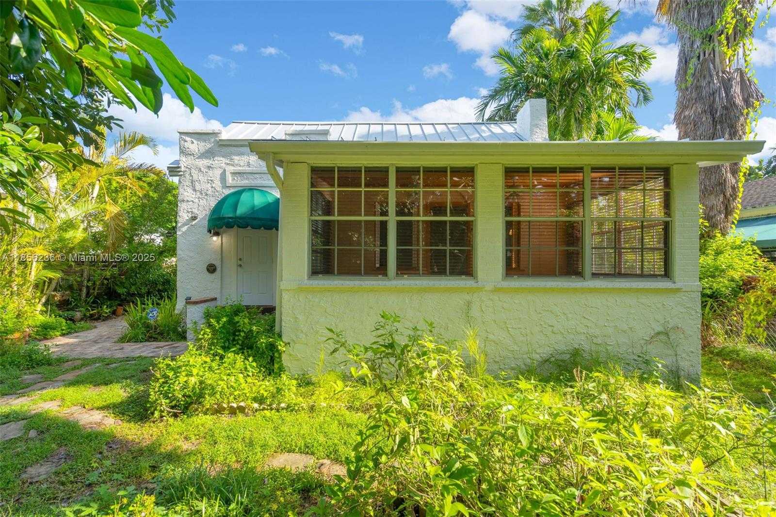 Small Image of 6243 SOUTH WEST 57TH ST, South Miami Number 31