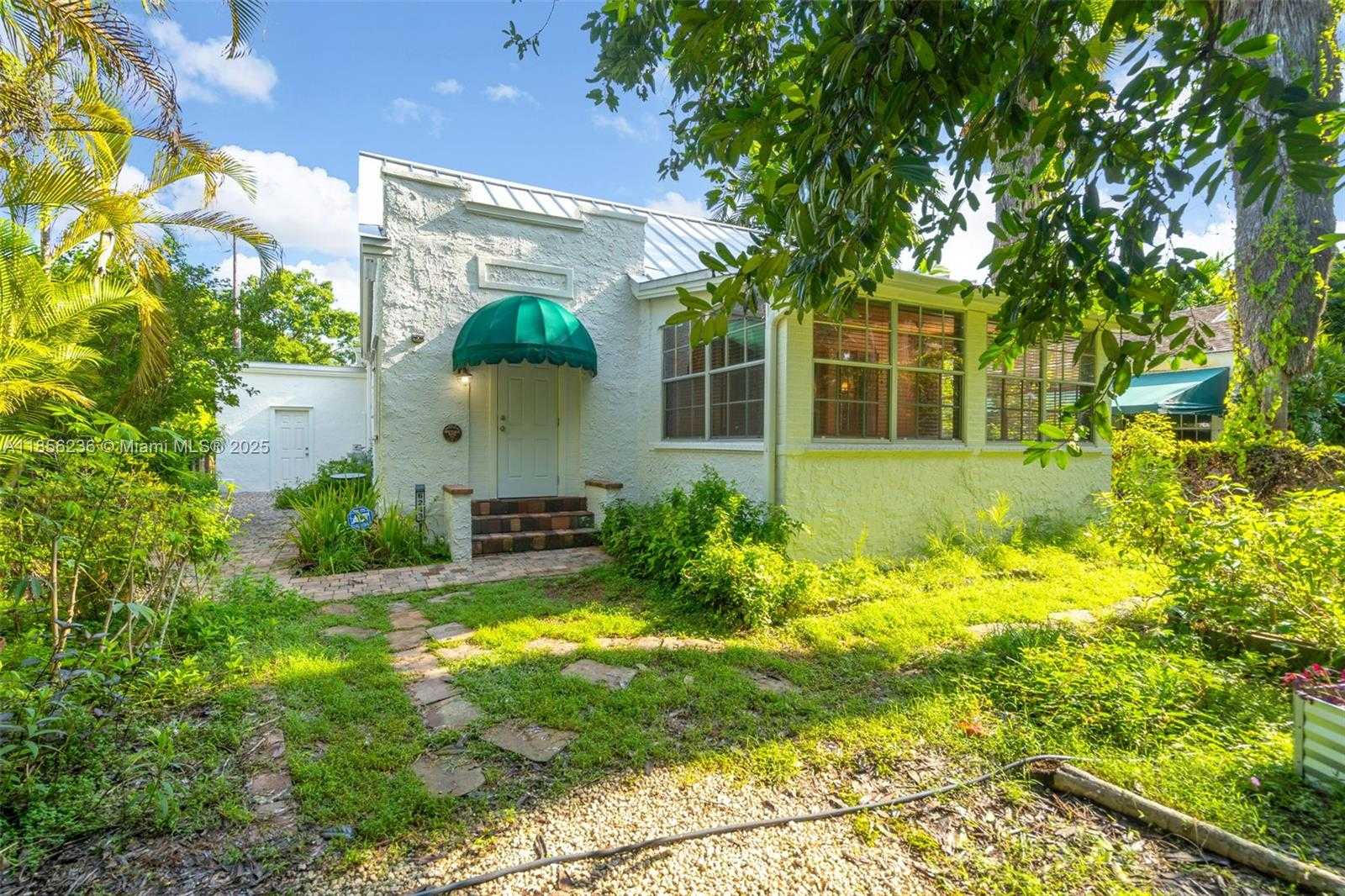Small Image of 6243 SOUTH WEST 57TH ST, South Miami Number 32