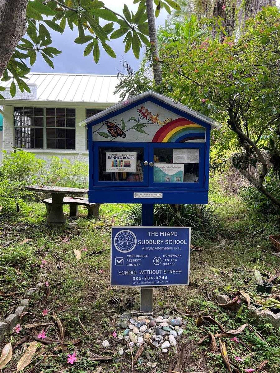 Small Image of 6243 SOUTH WEST 57TH ST, South Miami Number 35
