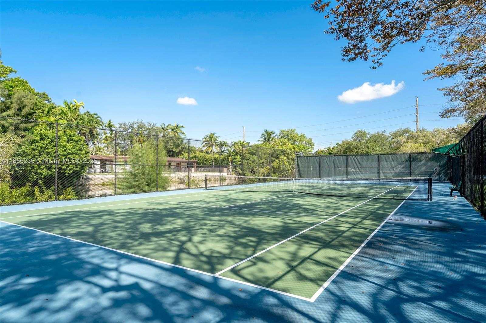 Small Image of 6243 SOUTH WEST 57TH ST, South Miami Number 43