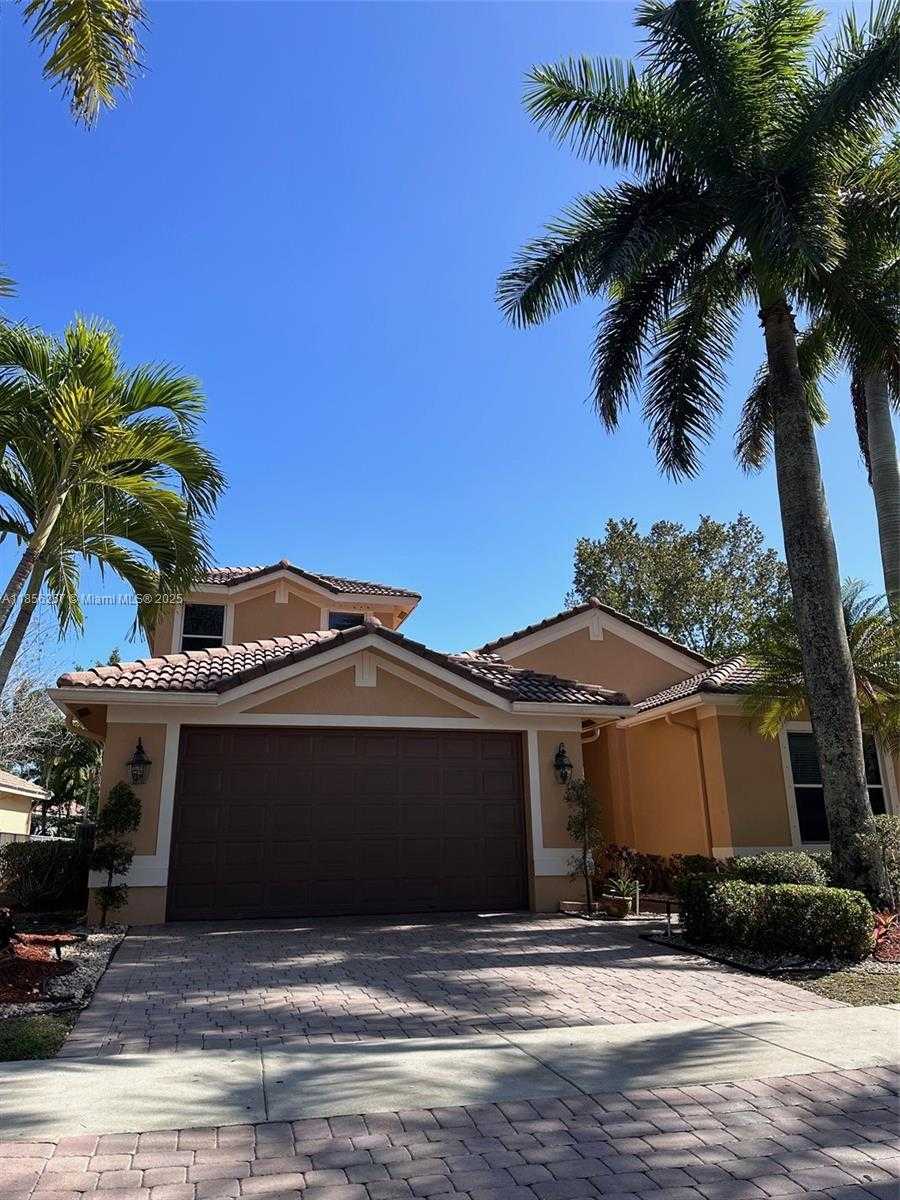 Small Image of 1831 MARINERS LN, Weston Number 3