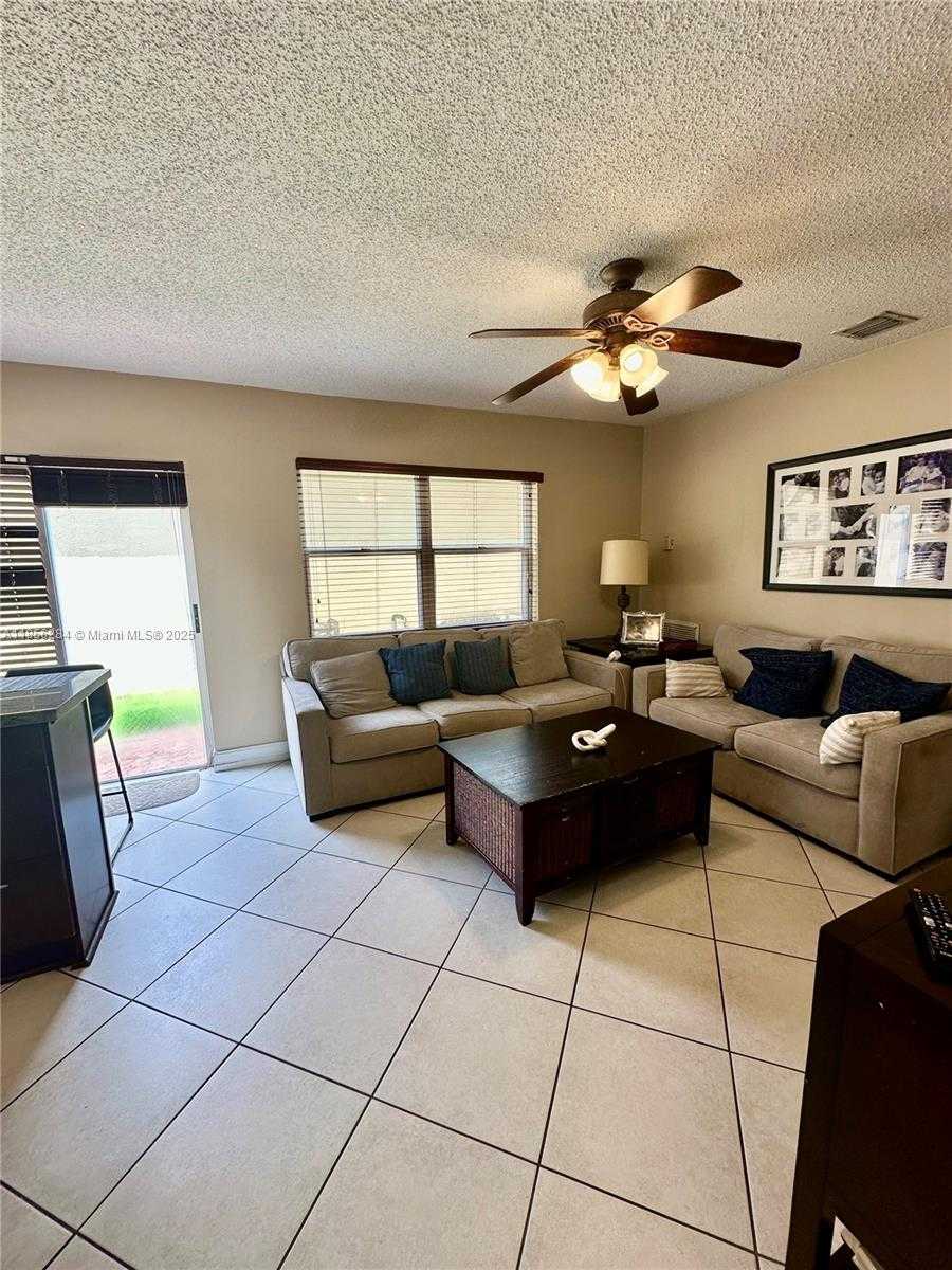 Small Image of 9942 NORTH WEST 29TH ST, Doral Number 22