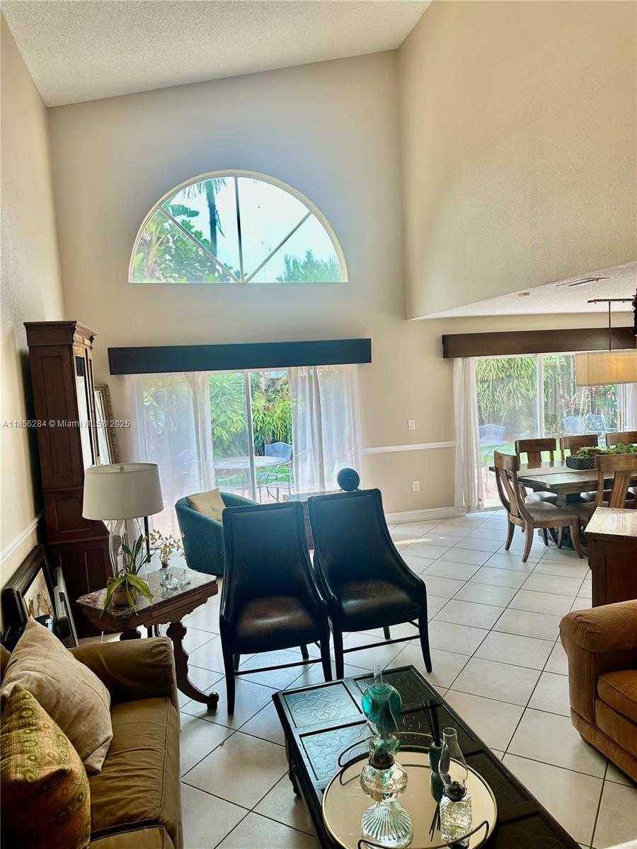 Small Image of 9942 NORTH WEST 29TH ST, Doral Number 28