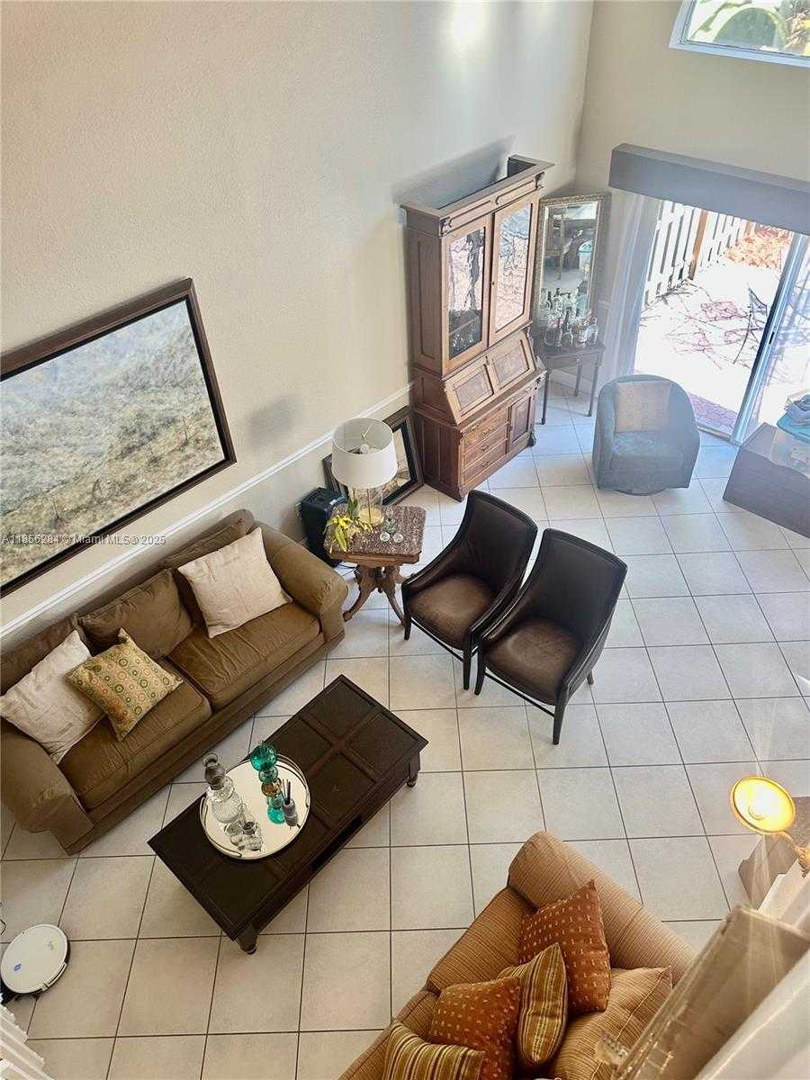 Small Image of 9942 NORTH WEST 29TH ST, Doral Number 7