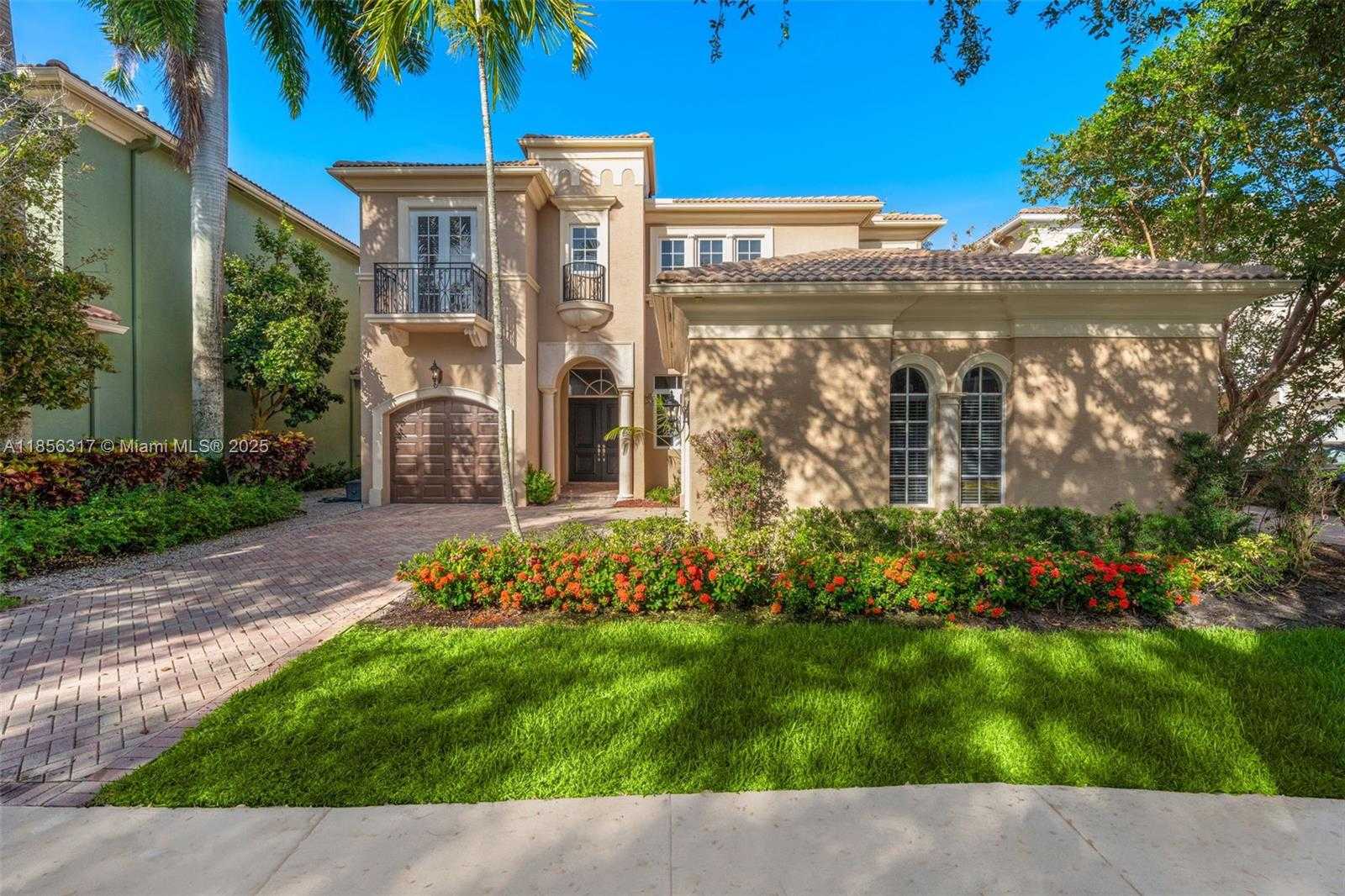 Small Image of 17771 LAKE AZURE WAY, Boca Raton Number 2
