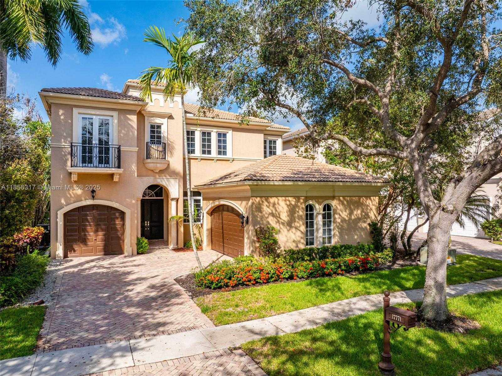 Small Image of 17771 LAKE AZURE WAY, Boca Raton Number 4