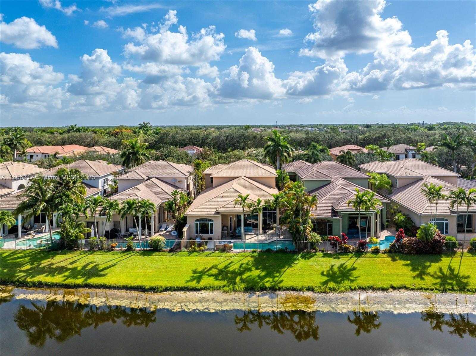 Small Image of 17771 LAKE AZURE WAY, Boca Raton Number 54