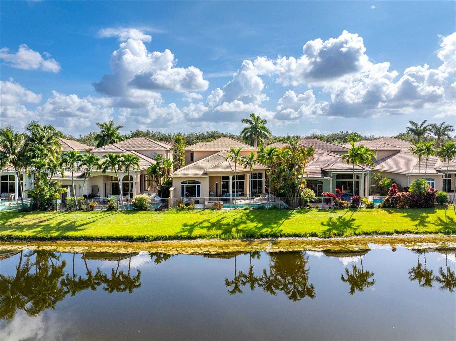 Small Image of 17771 LAKE AZURE WAY, Boca Raton Number 55