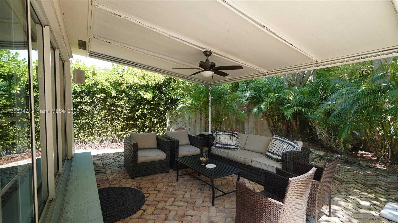 Small Image of 691 RIDGEWOOD RD, Key Biscayne Number 58