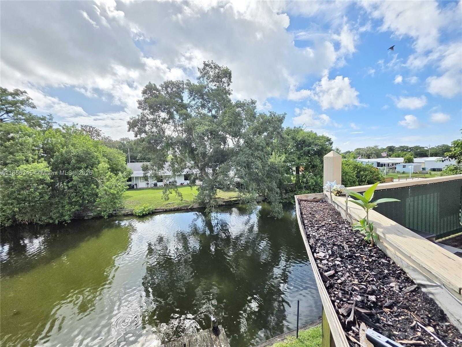 Small Image of 2934 SOUTH EAST 35TH AVENUE, Okeechobee Number 17