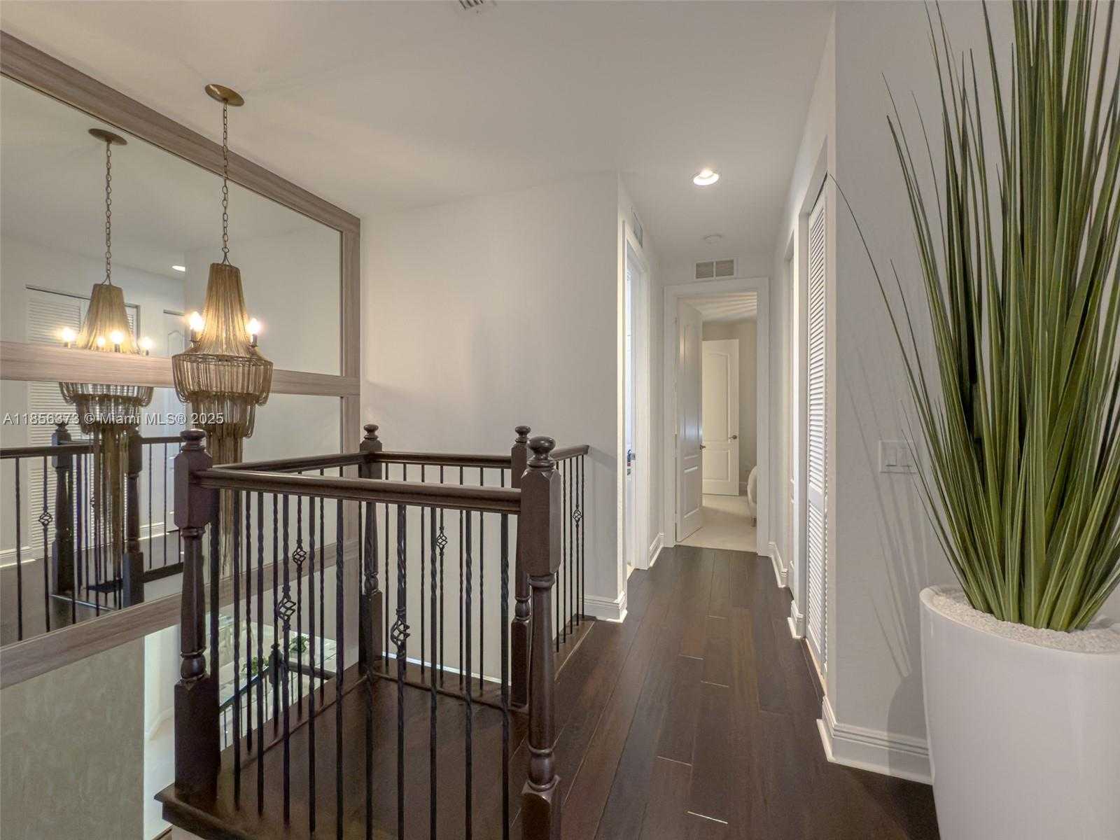 Small Image of 9709 BLUE ISLE BAY, Parkland Number 24