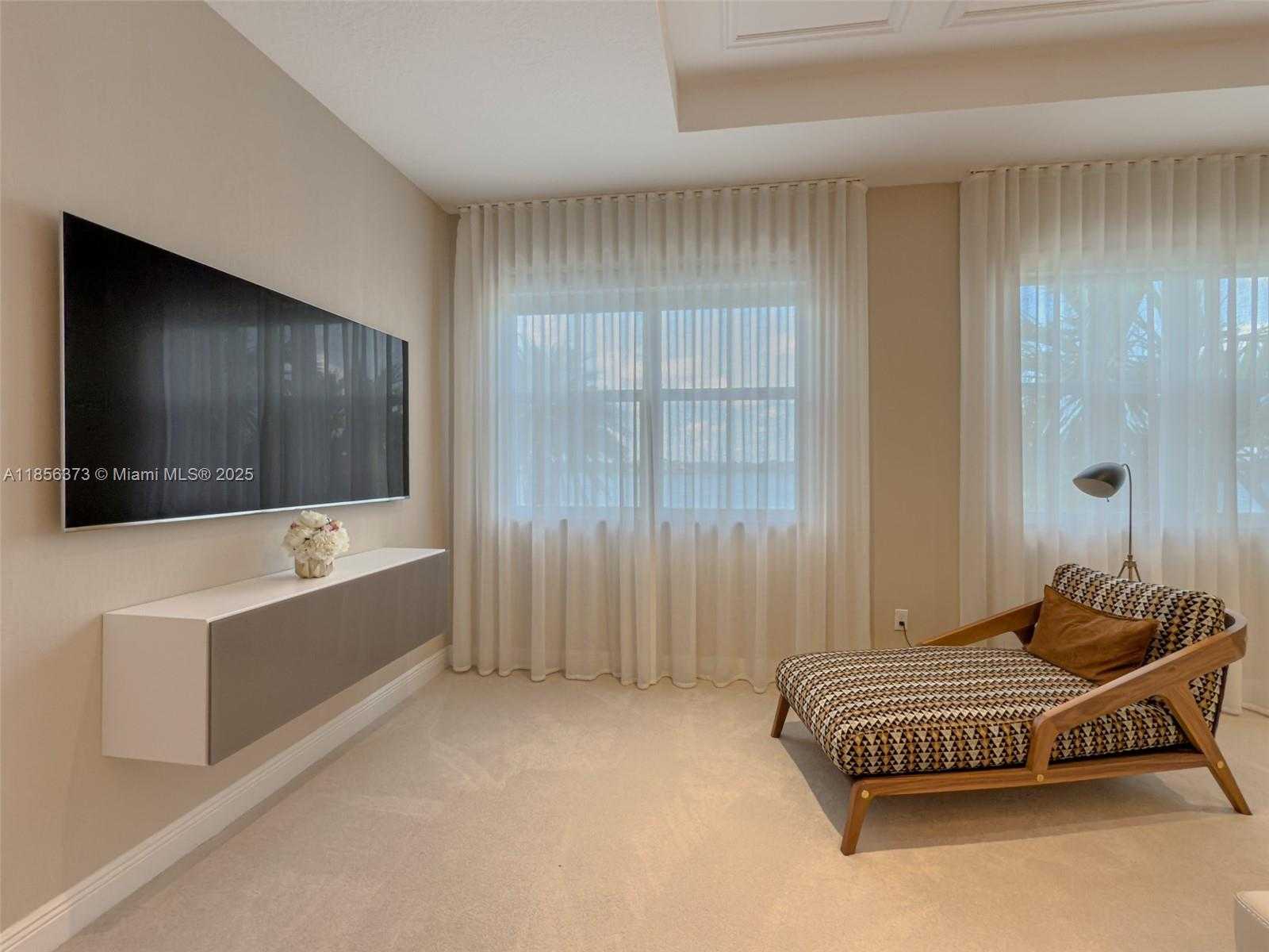 Small Image of 9709 BLUE ISLE BAY, Parkland Number 26