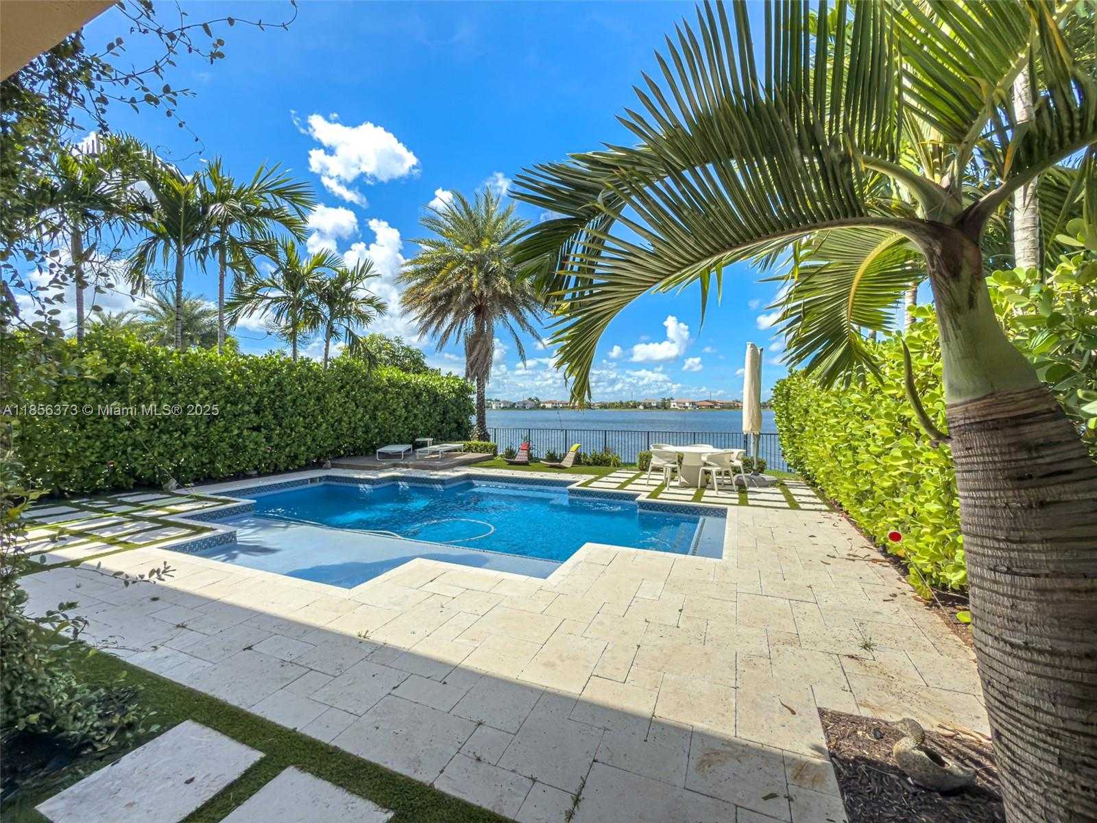 Small Image of 9709 BLUE ISLE BAY, Parkland Number 46