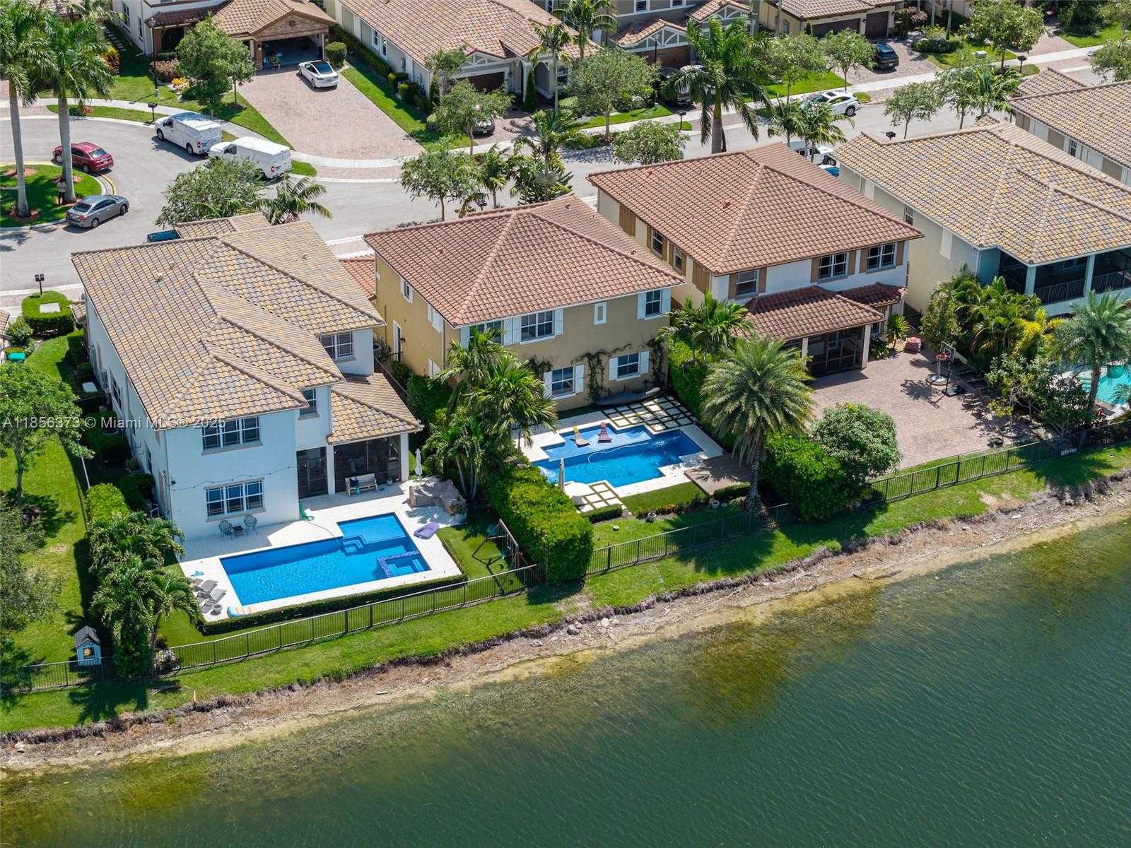 Small Image of 9709 BLUE ISLE BAY, Parkland Number 62