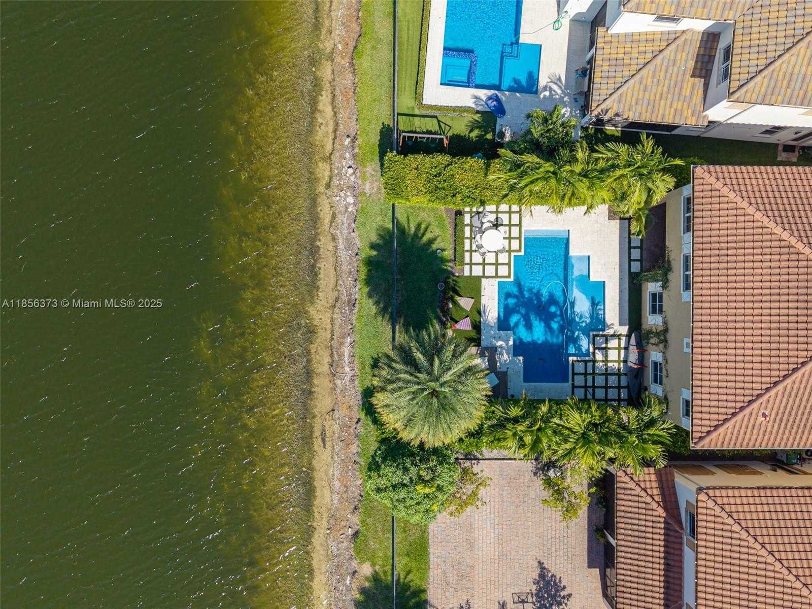 Small Image of 9709 BLUE ISLE BAY, Parkland Number 64