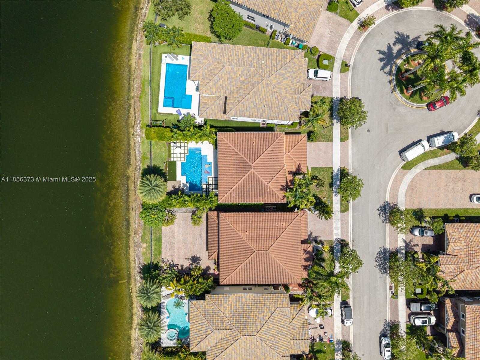 Small Image of 9709 BLUE ISLE BAY, Parkland Number 66