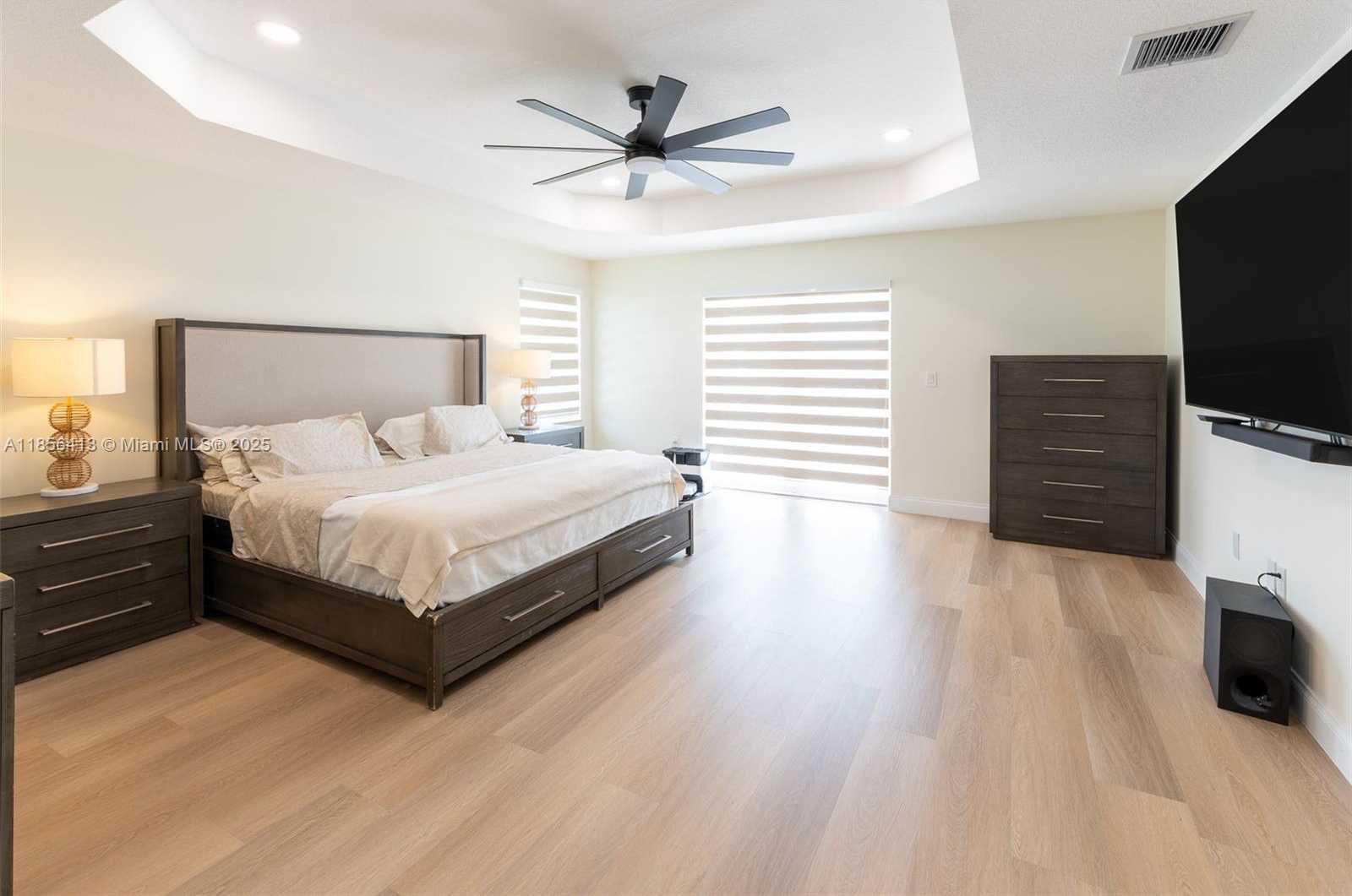 Small Image of 17323 SOUTH WEST 47TH CT, Miramar Number 15