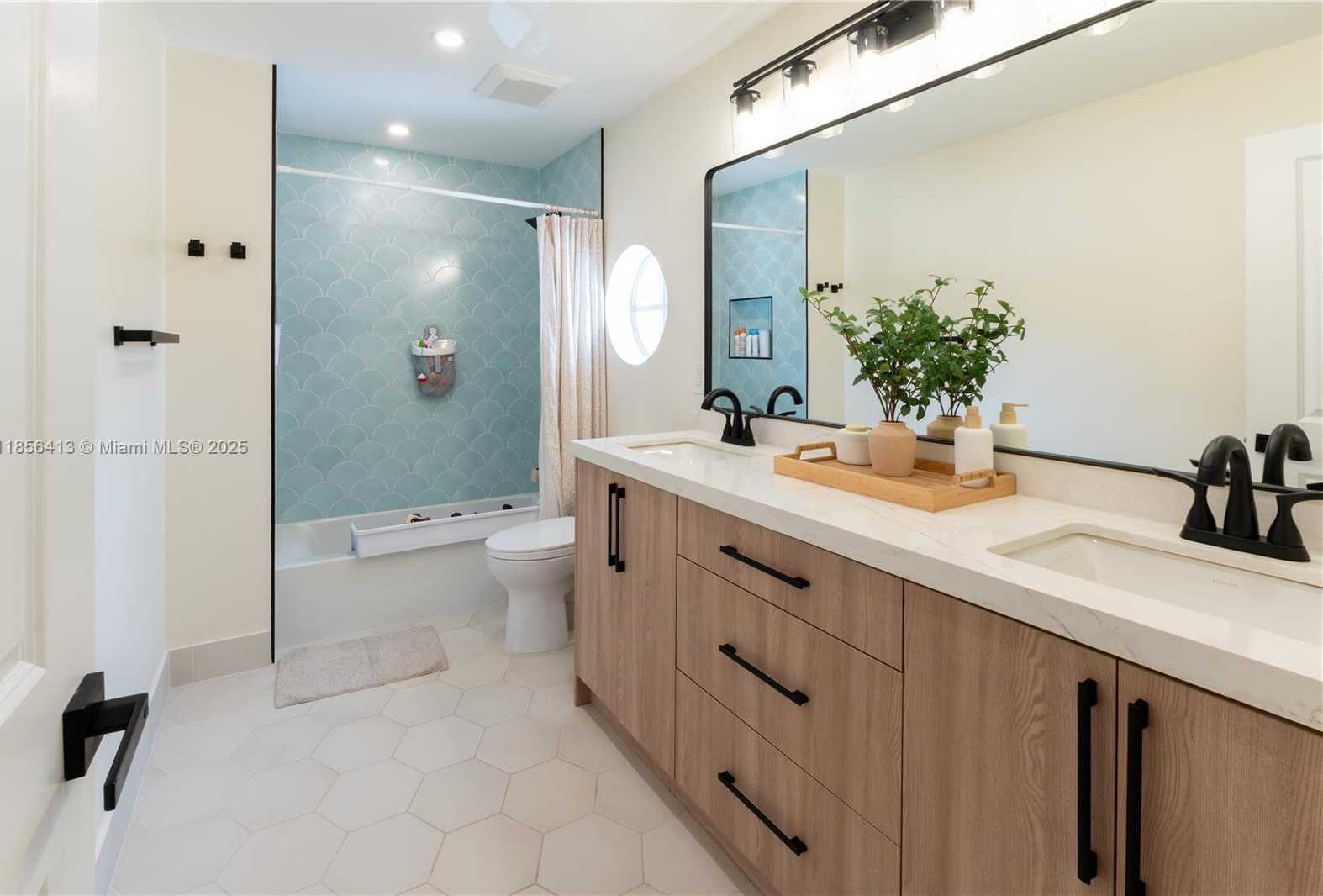 Small Image of 17323 SOUTH WEST 47TH CT, Miramar Number 25