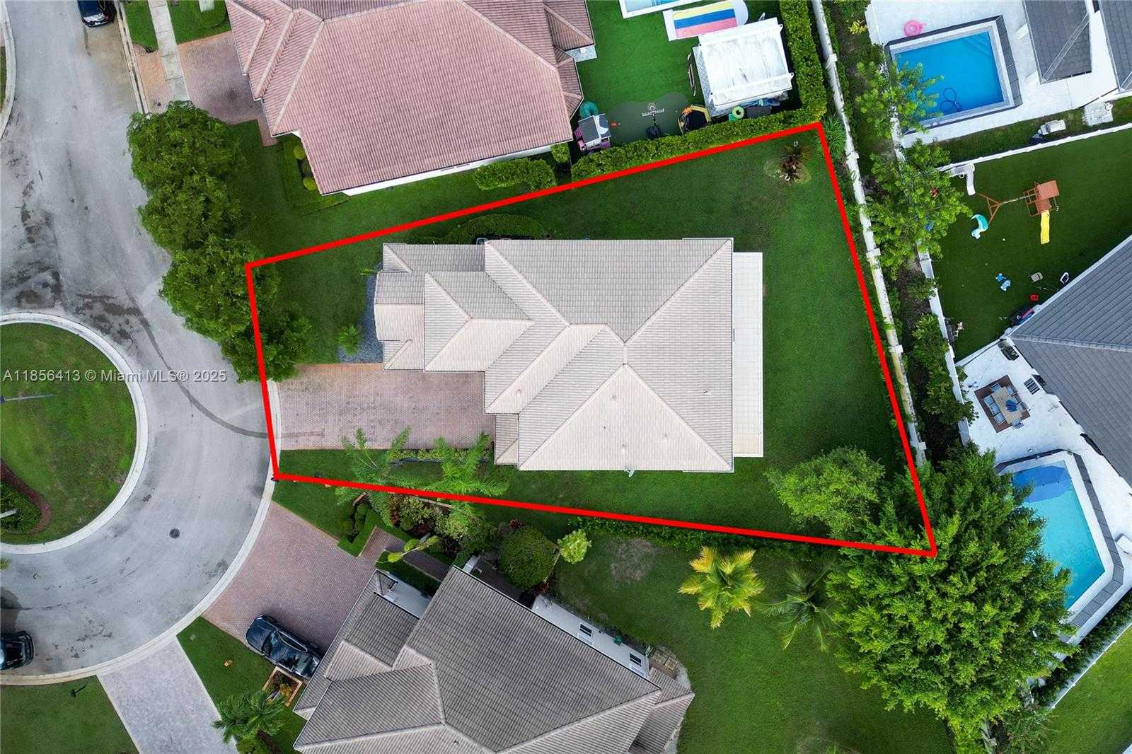 Small Image of 17323 SOUTH WEST 47TH CT, Miramar Number 31