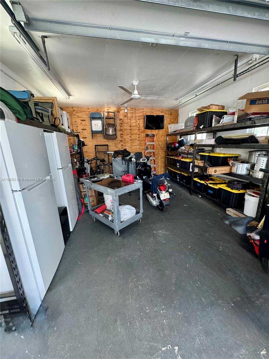 Small Image of 520 NORTH 26TH AVE , N, Hollywood Number 21