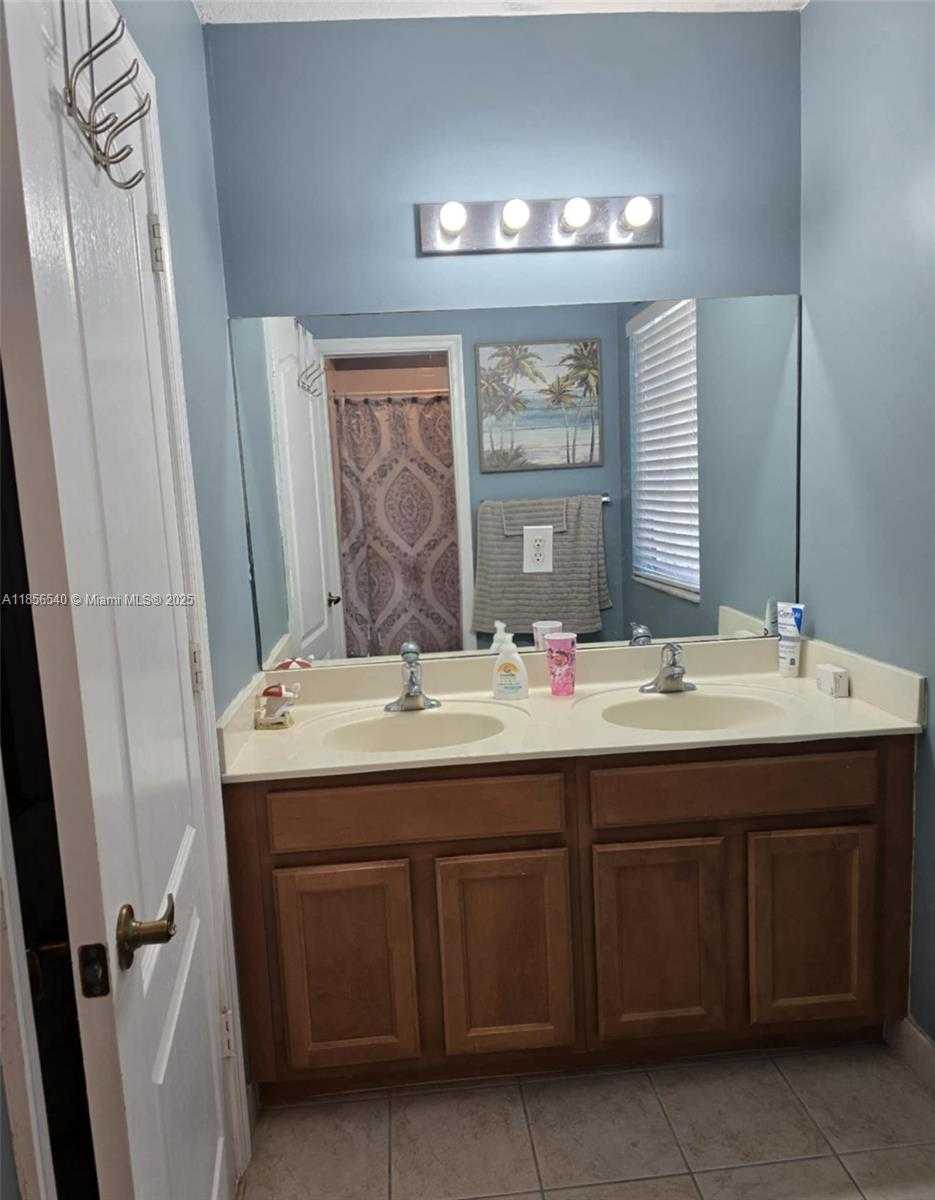 Small Image of 13994 SOUTH WEST 278TH ST, Homestead Number 16