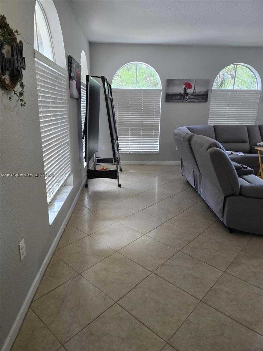 Small Image of 13994 SOUTH WEST 278TH ST, Homestead Number 5