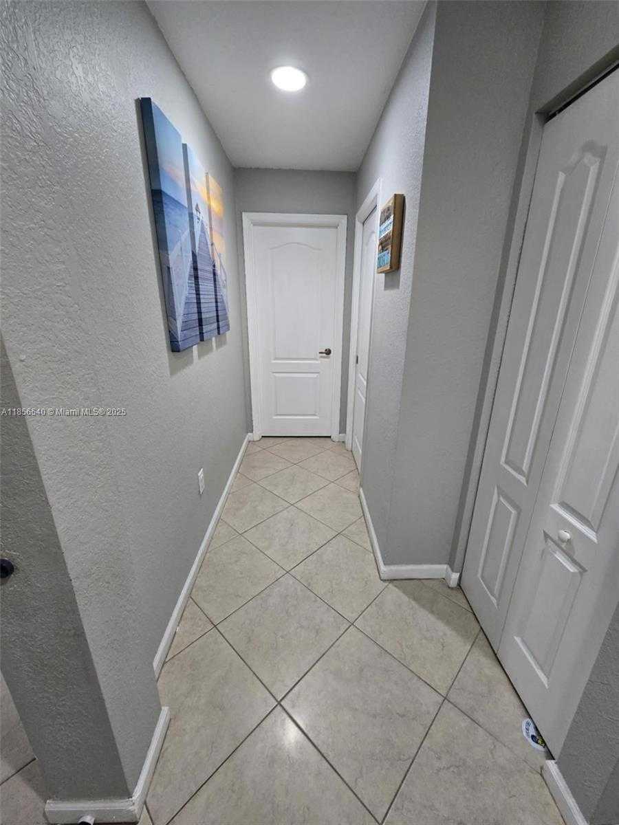 Small Image of 13994 SOUTH WEST 278TH ST, Homestead Number 8
