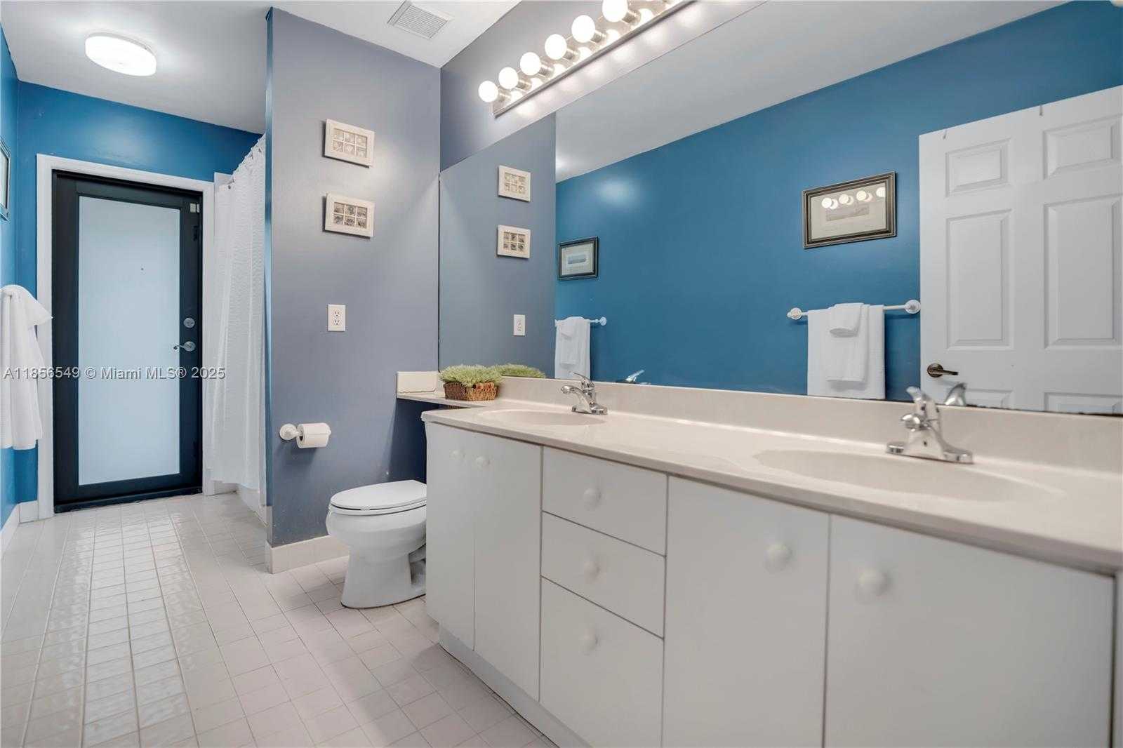 Small Image of 400 NORTH WEST 202ND WAY, Pembroke Pines Number 14