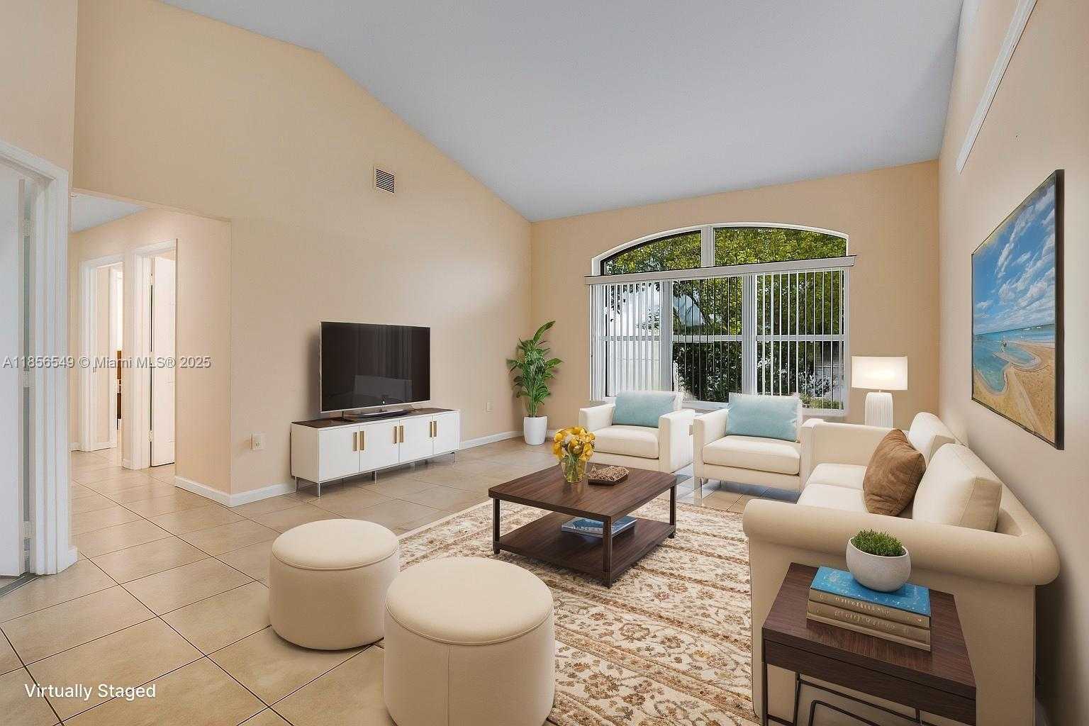 Small Image of 400 NORTH WEST 202ND WAY, Pembroke Pines Number 5