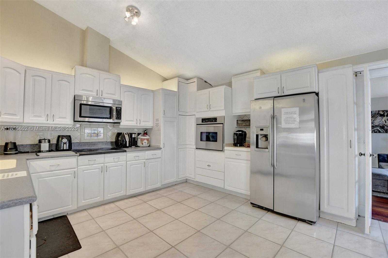 Small Image of 8176 SCENIC TURN, Boca Raton Number 17