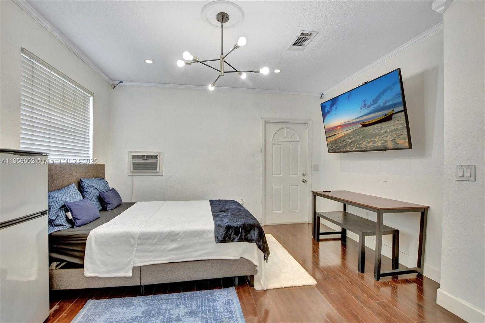 Small Image of 8176 SCENIC TURN, Boca Raton Number 32