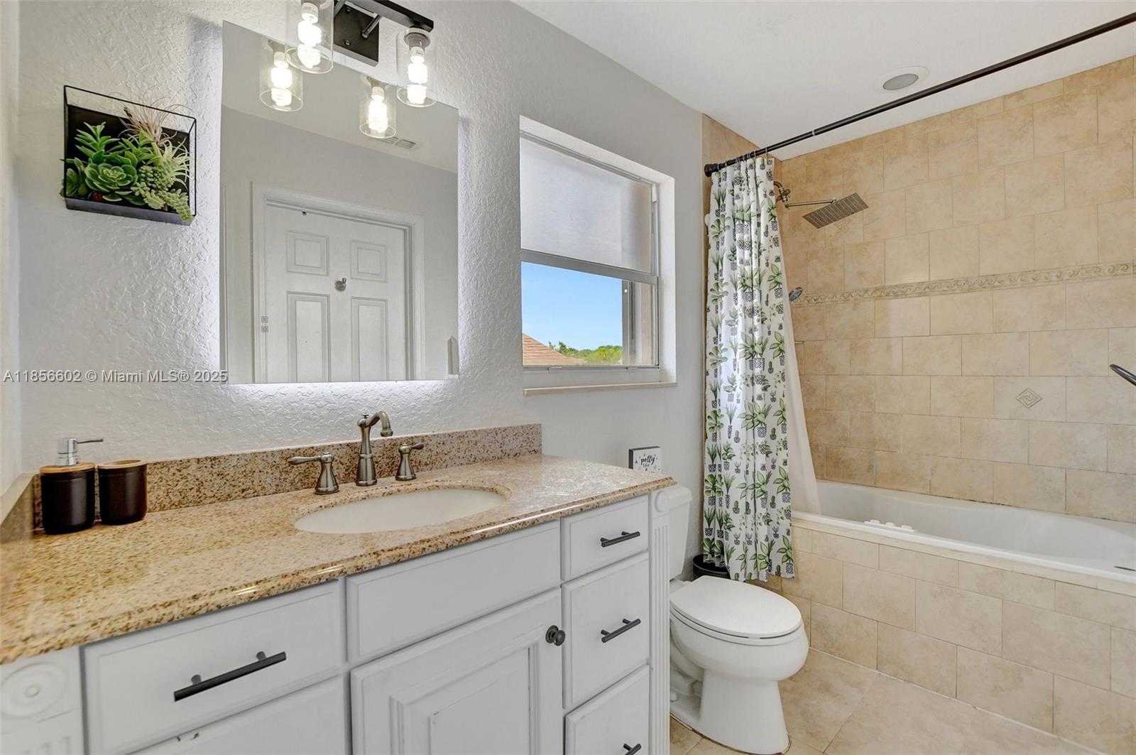 Small Image of 8176 SCENIC TURN, Boca Raton Number 38