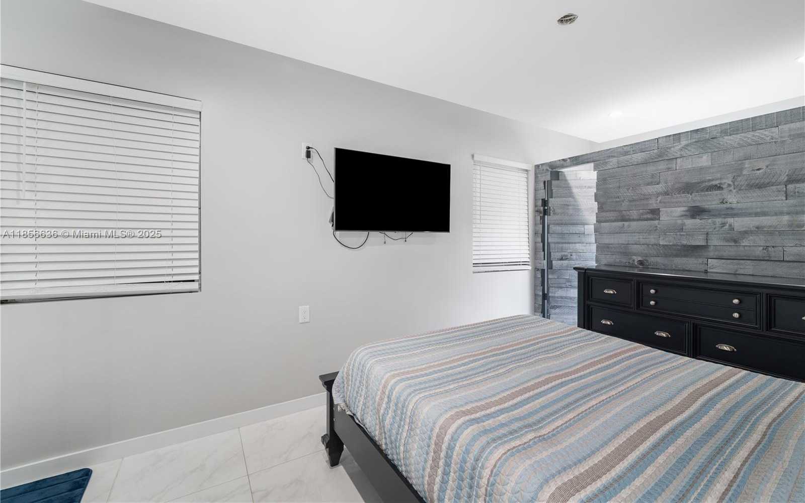 Small Image of 512 NORTH WEST 13TH ST, Homestead Number 16