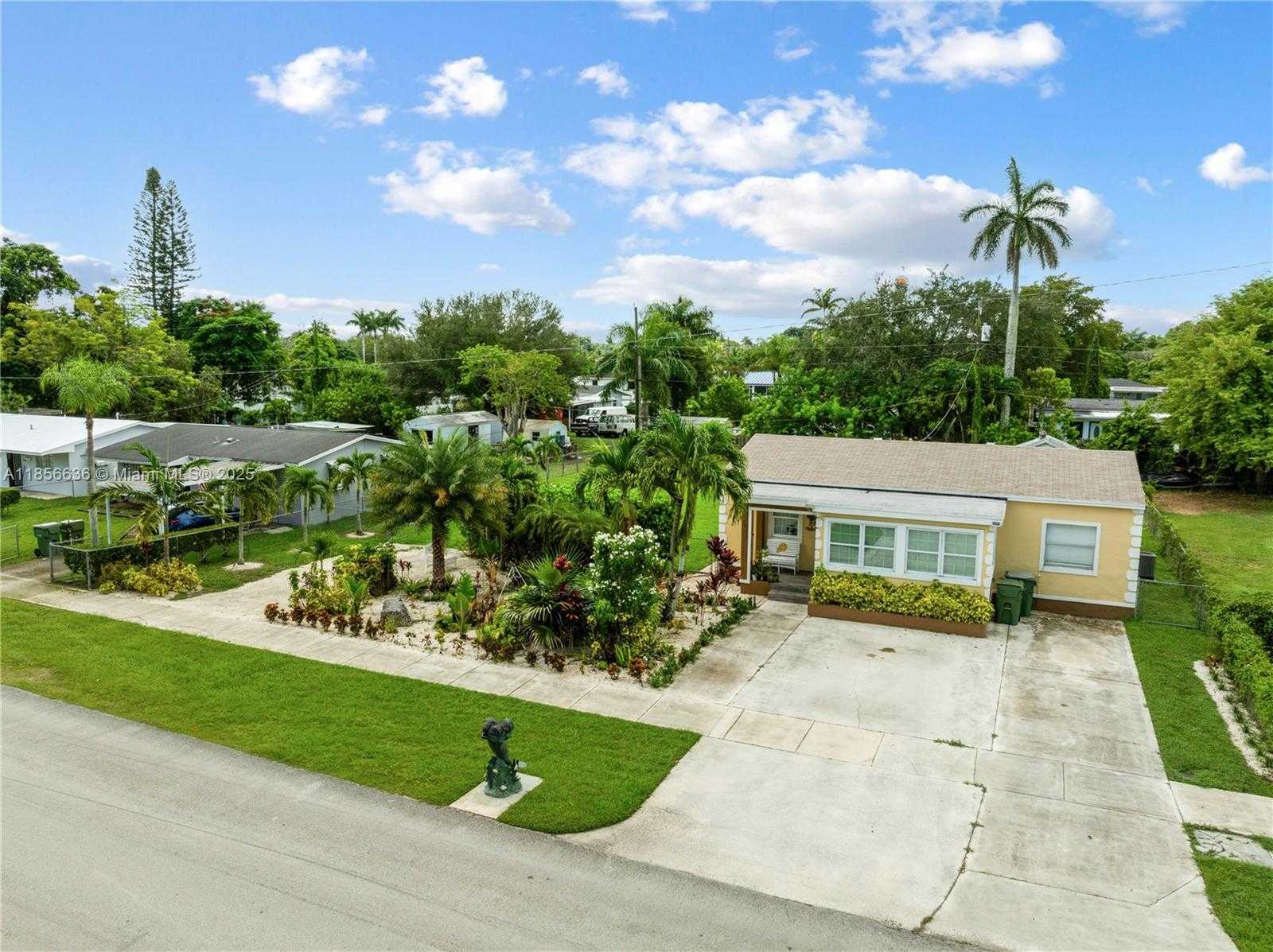 Small Image of 512 NORTH WEST 13TH ST, Homestead Number 38