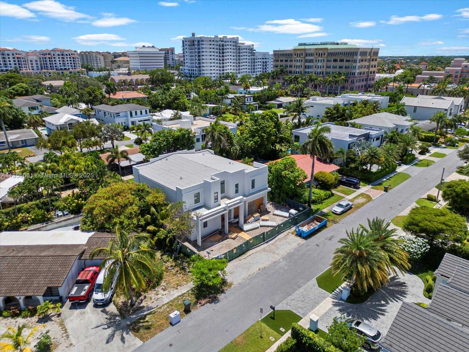 Small Image of 274 NORTH EAST 3RD CT, Boca Raton Number 2