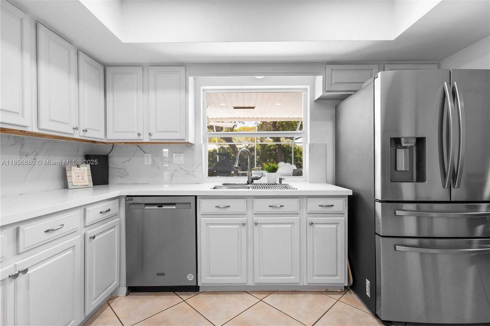 Small Image of 16400 SOUTH WEST 80TH AVE, Palmetto Bay Number 16