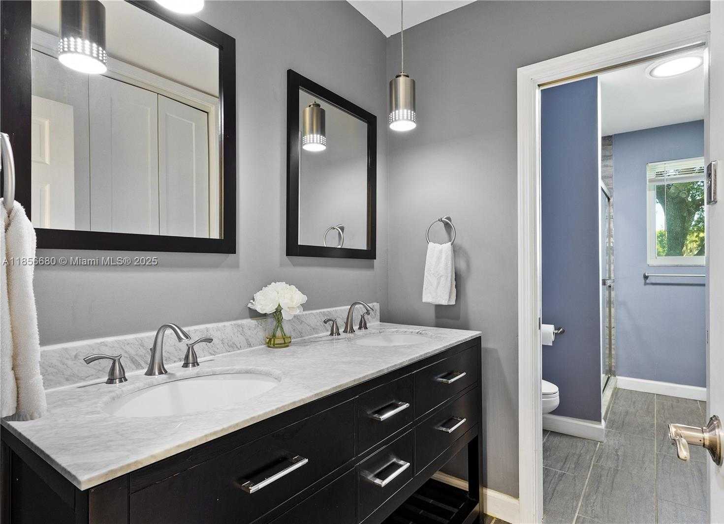 Small Image of 16400 SOUTH WEST 80TH AVE, Palmetto Bay Number 23