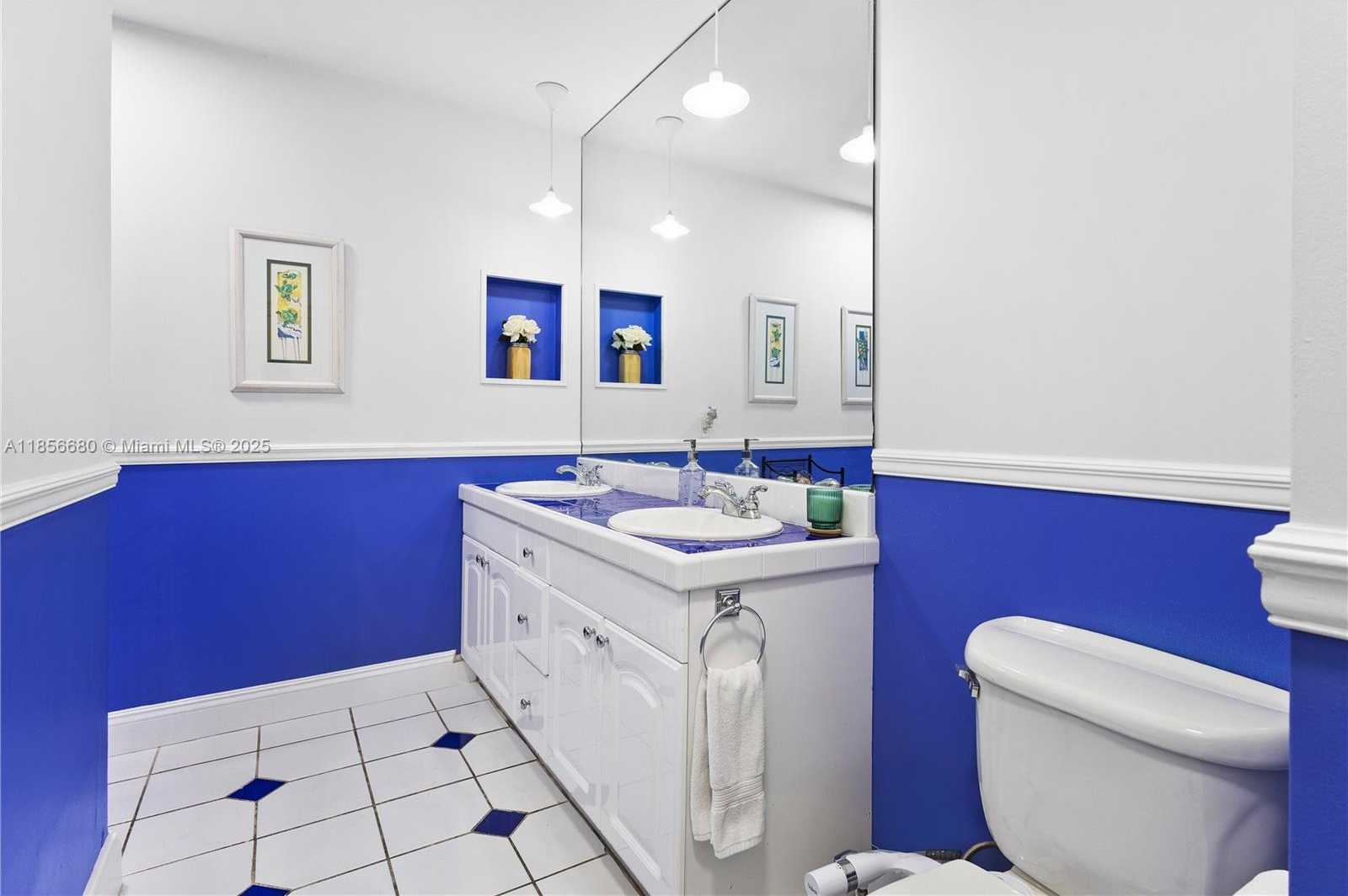 Small Image of 16400 SOUTH WEST 80TH AVE, Palmetto Bay Number 38