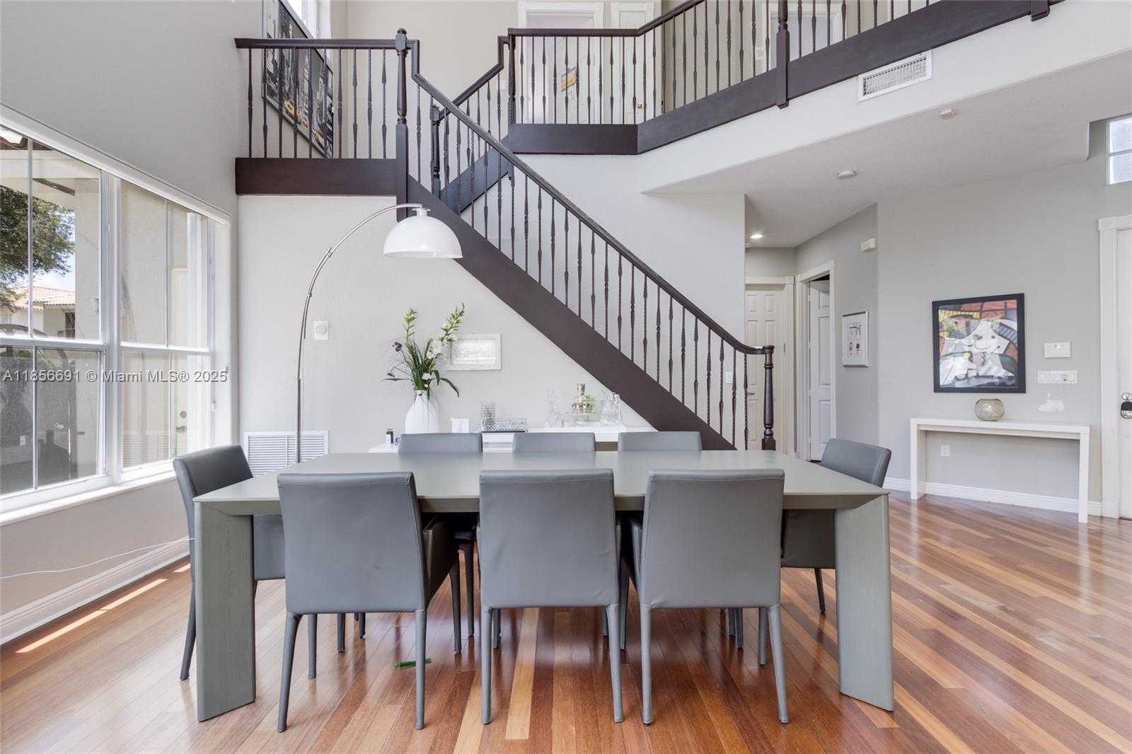 Small Image of 1467 MARINER WAY, Hollywood Number 16