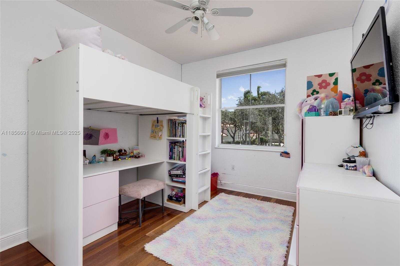 Small Image of 1467 MARINER WAY, Hollywood Number 18