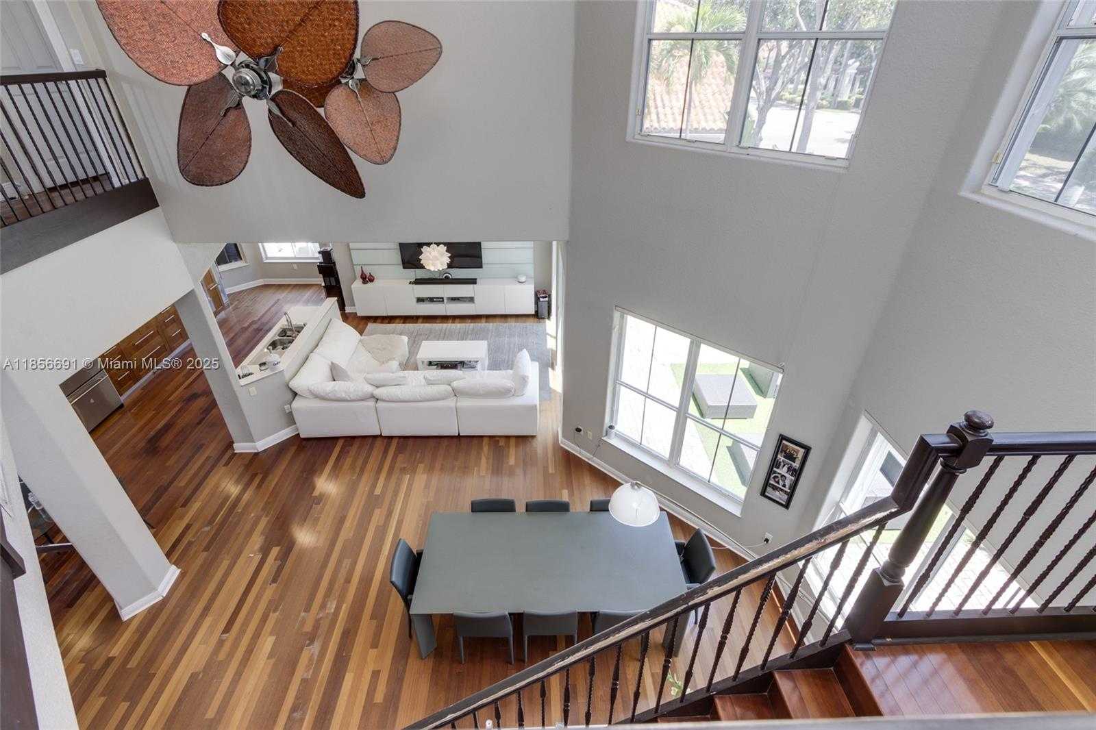 Small Image of 1467 MARINER WAY, Hollywood Number 28