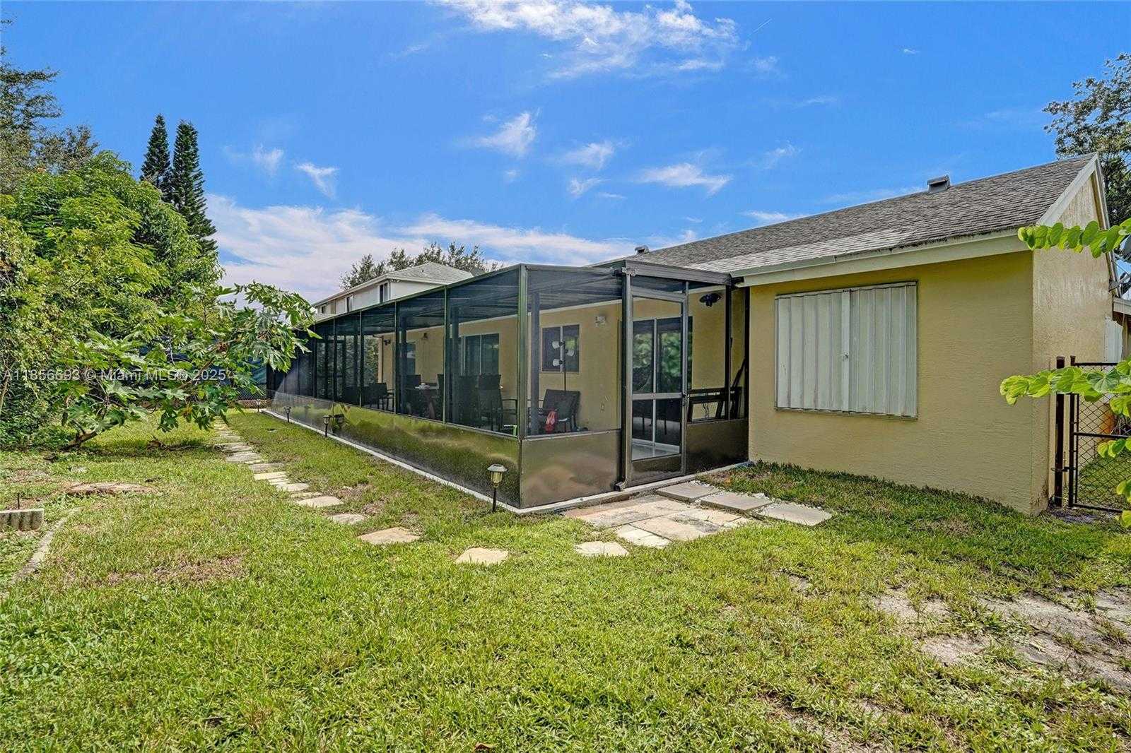 Small Image of 5540 NORTH WEST 40TH TER, Coconut Creek Number 32