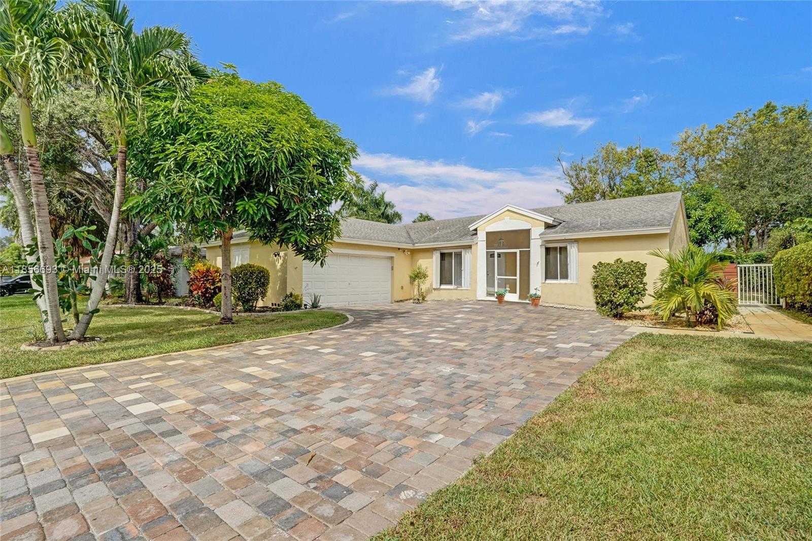 Small Image of 5540 NORTH WEST 40TH TER, Coconut Creek Number 35